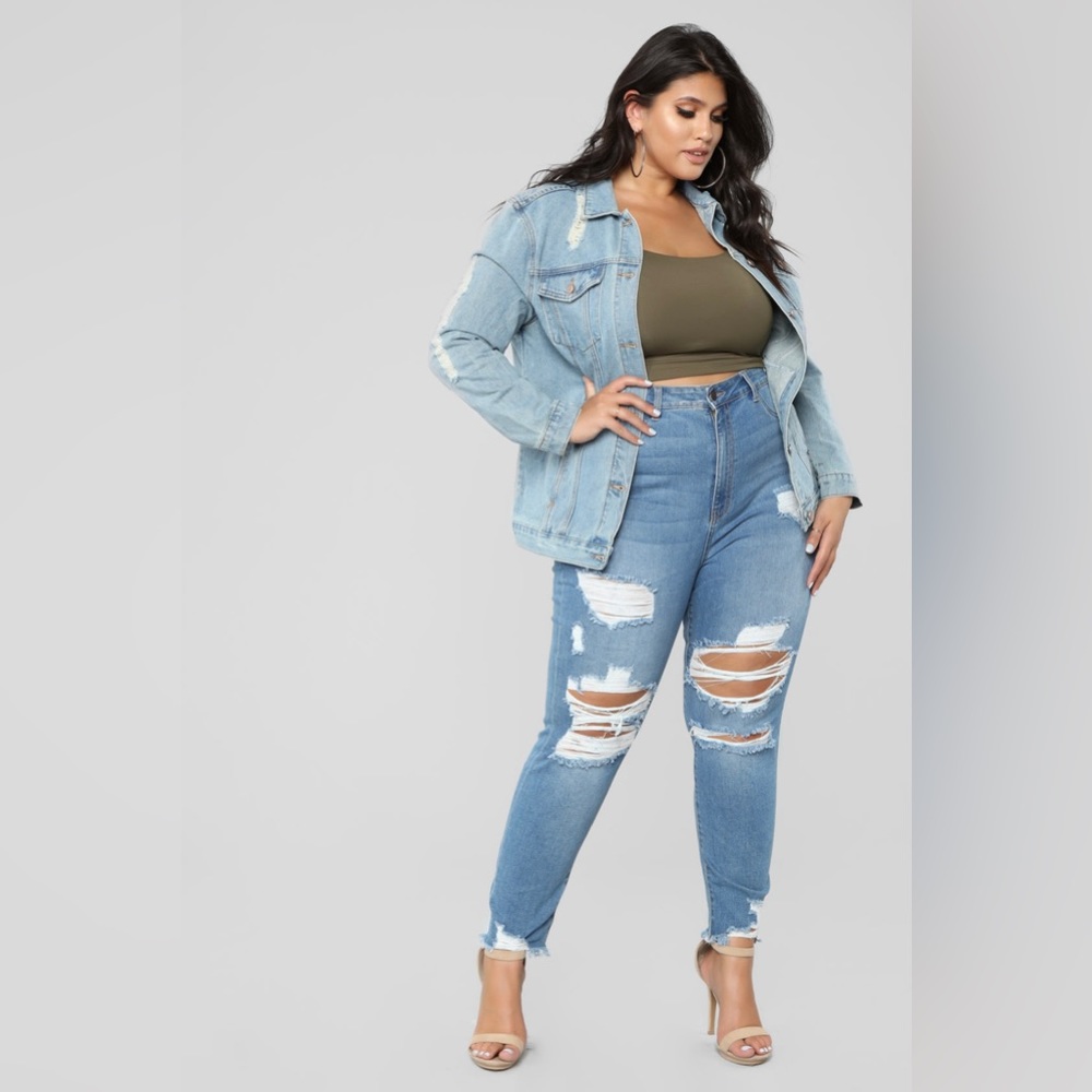 NWOT Fashion Nova Distressed Plus Sized Stereo Love Denim Jacket - Vintage - Picture 4 of 11